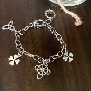 Celtic Irish Luck of the Irish Charm Braceket